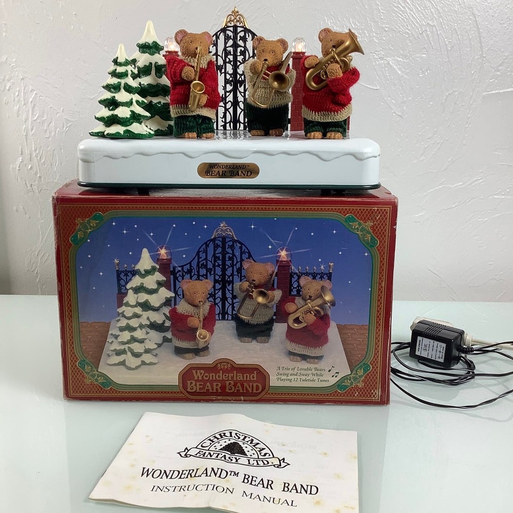 Vintage Wonderland Bear Band Swind Sway and Plays 12 Tunes EUC